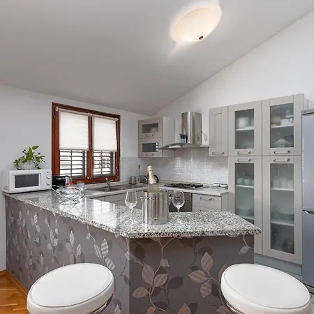 Biba Lux Apartman Poreč Kültér fotó